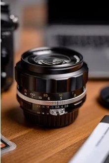 Objektyvas Obiektyw Voigtlander Obiektyw Voigtlander APO Skopar SL IIs 90 mm f/2,8 do Nikon F - juoda