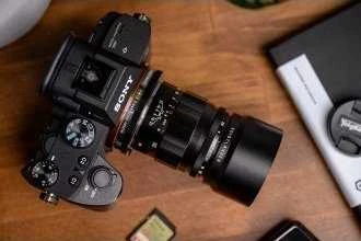 Objektyvas „Voigtlander Obiektyw APO Skopar 90 mm f/2.8“, skirtas „Leica M“ – duok