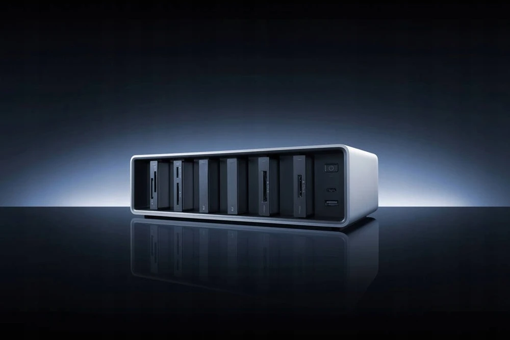 „Lexar“ „Lexar“ profesionali darbo eigos prijungimo stotis su „Thunderbolt4“ ryšiu, 6 modulių skyra
