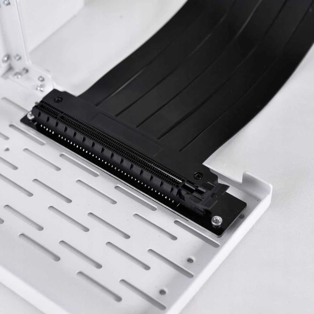 Lian Li O11DMINI-1W-4 Mini Riser Card + PCI slot bracket – PCIe 4.0, 200mm, baltos spalvos