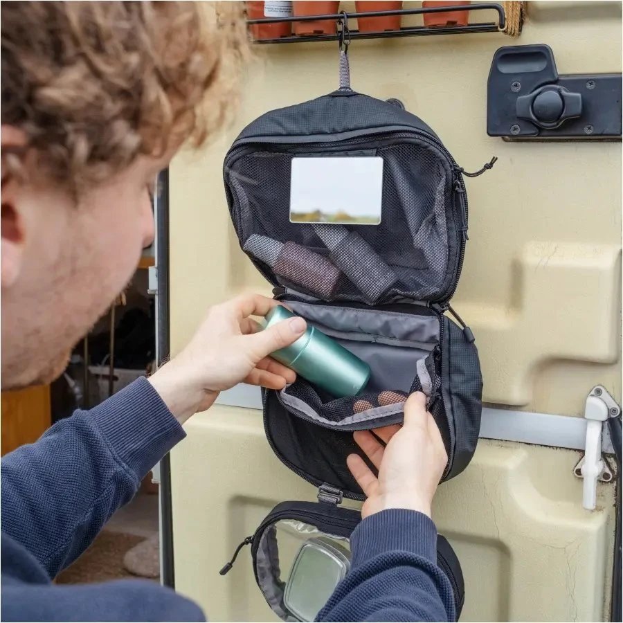 Kelioninė kosmetinė Lifeventure Folding Wash Bag - Juoda