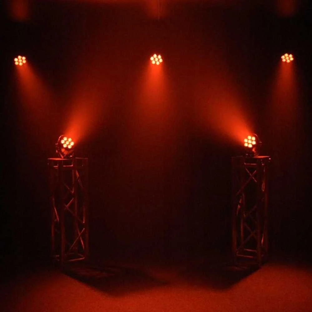 L4M LIGHT4ME Juodas PAR 7x10W RGBWA LED Galingas ir lengvas