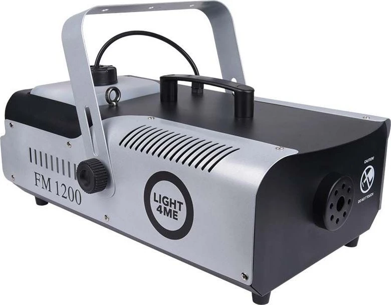 LIGHT4ME FM 1200 dūmų rūko mašina su nuotolinio valdymo pultu