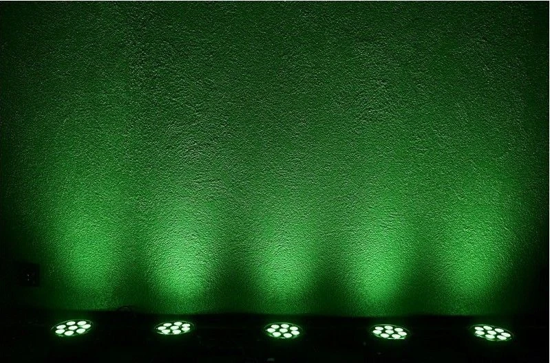 Light4Me L4M TRI PAR 8x9W MKII RGB – RGB LED prožektorius