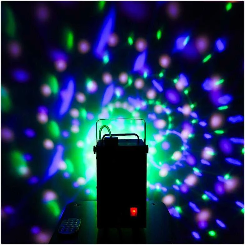 Carruzzo LIGHT4ME PARTY FOG 700W V2 dūmų generatorius
