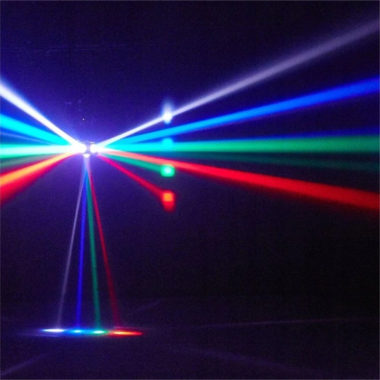 L4M UFO LED 6in1 daugiafunkcis šviesos spindulio efektas