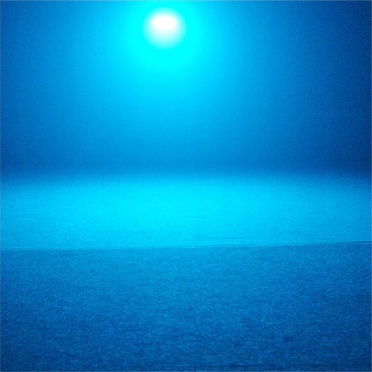 L4M UFO LED 6in1 daugiafunkcis šviesos spindulio efektas