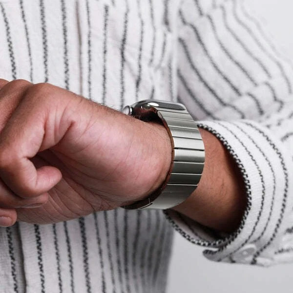 Steel „Link Bracelet Pro“ nerūdijančio plieno apyrankė 42 | 44 | 45 | 46 | 49 mm vieno dydžio – dykumos smėlio spalvos