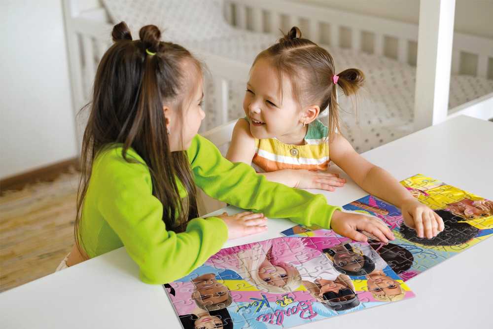 Lisciani LISCIANI Dėlionė MAXIFLOOR BARBIE 2X60
