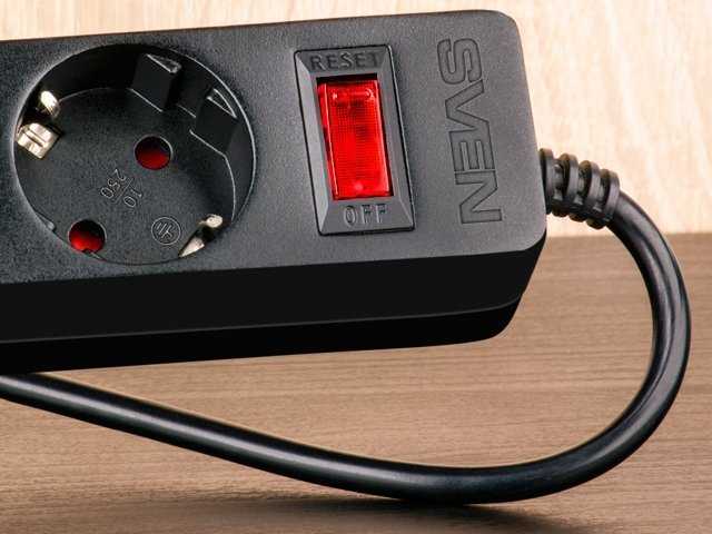 SVEN SF-06E viršįtampių apsaugos juosta 1,8 m, (6 lizdai) juoda