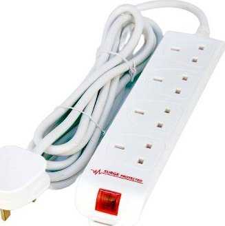 „MicroConnect MC-UKSURGESTRIP4-5M“ viršįtampių apsaugos maitinimo juosta 4 lizdai 5m Baltas