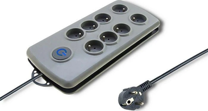 QOLTEC 50162 Apsaugos nuo viršįtampių Quick Switch 8 lizdai pilka 2,5m