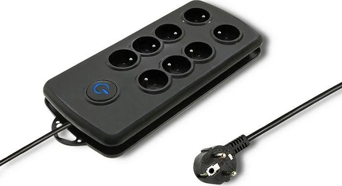 QOLTEC 50161 Apsaugos nuo viršįtampių Quick Switch 8 lizdai juodas 2,5m