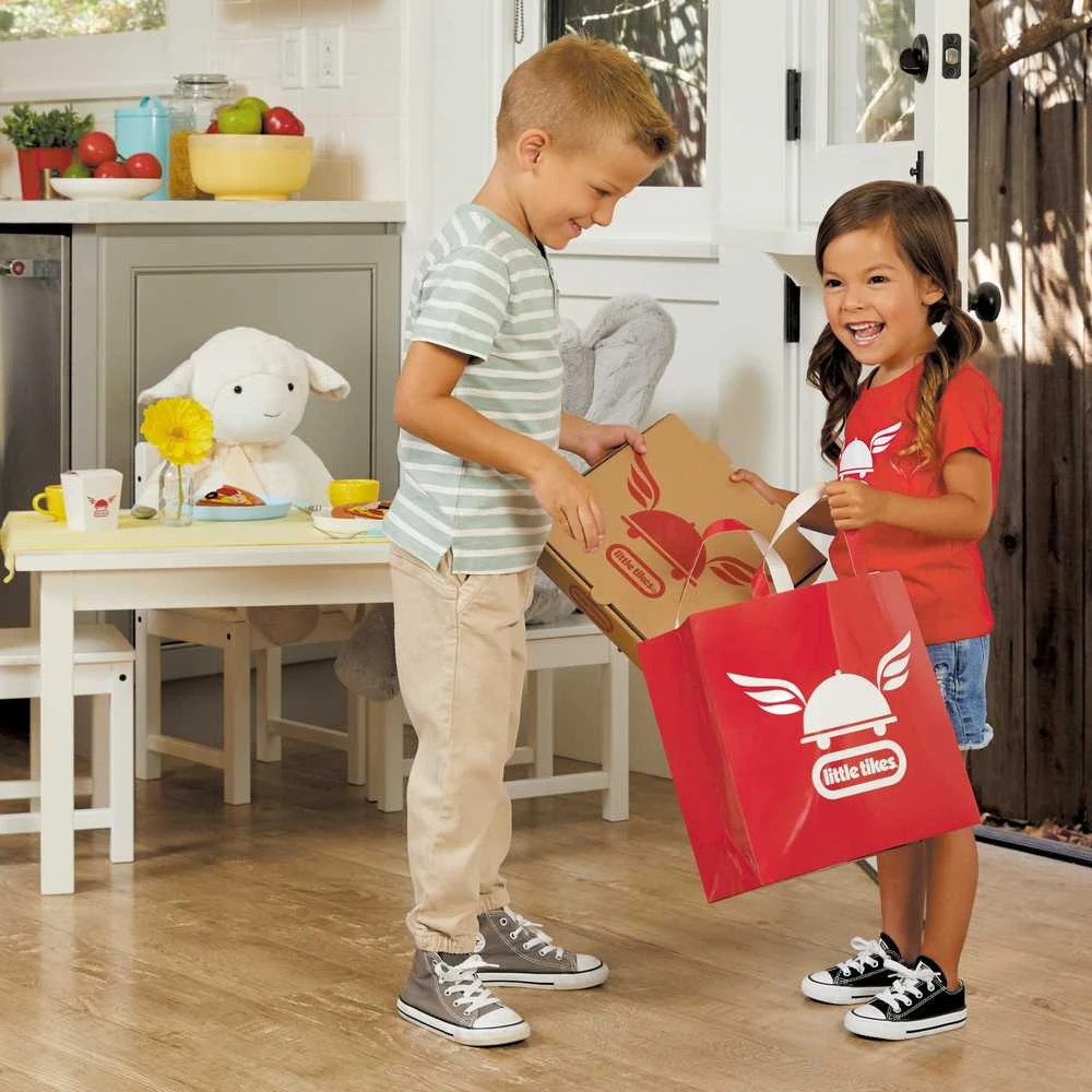 Little Tikes Mega maisto išsinešimui rinkinys su 200 priedų