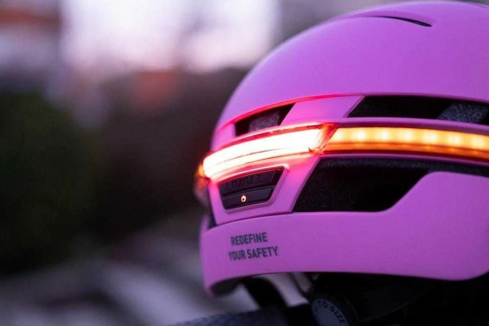 Livall Kask Miejski Neo Smart BH51M dydis L BH51NEO-L-PNK