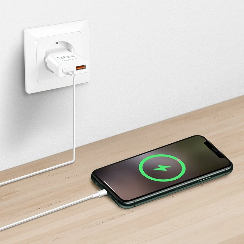 Įkroviklis LogiLink LogiLink USB Wall Charger, GaN, 2port, USB-AF & USB-CF, PD 30W, slim, baltas