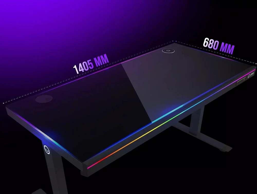 Lorgar Dviejų variklių reguliuojamo aukščio žaidimų stalas su sėdima/stovima funkcija, įmontuotu kompiuterio korpusu, belaidžiu įkrovikliu, RGB apšvietimu, valdymo pultu ir USB jungtimis, grūdinto stiklo stalviršiu, juodu.