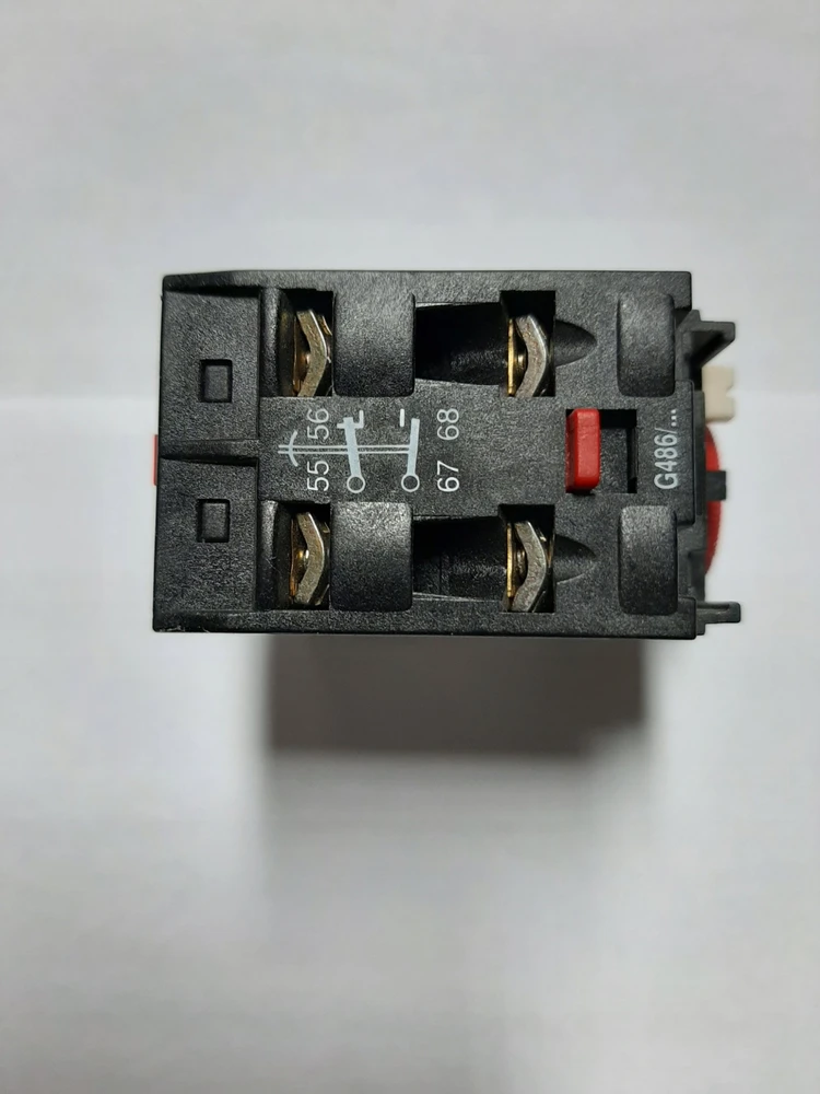 Lovato Electric Valdymo pulto rinkinys, raudonas grybo formos mygtukas, atblokavimas pasukant, avariniam sustabdymui Ø40mm, adapteris, kontaktas 1R LPCB6644