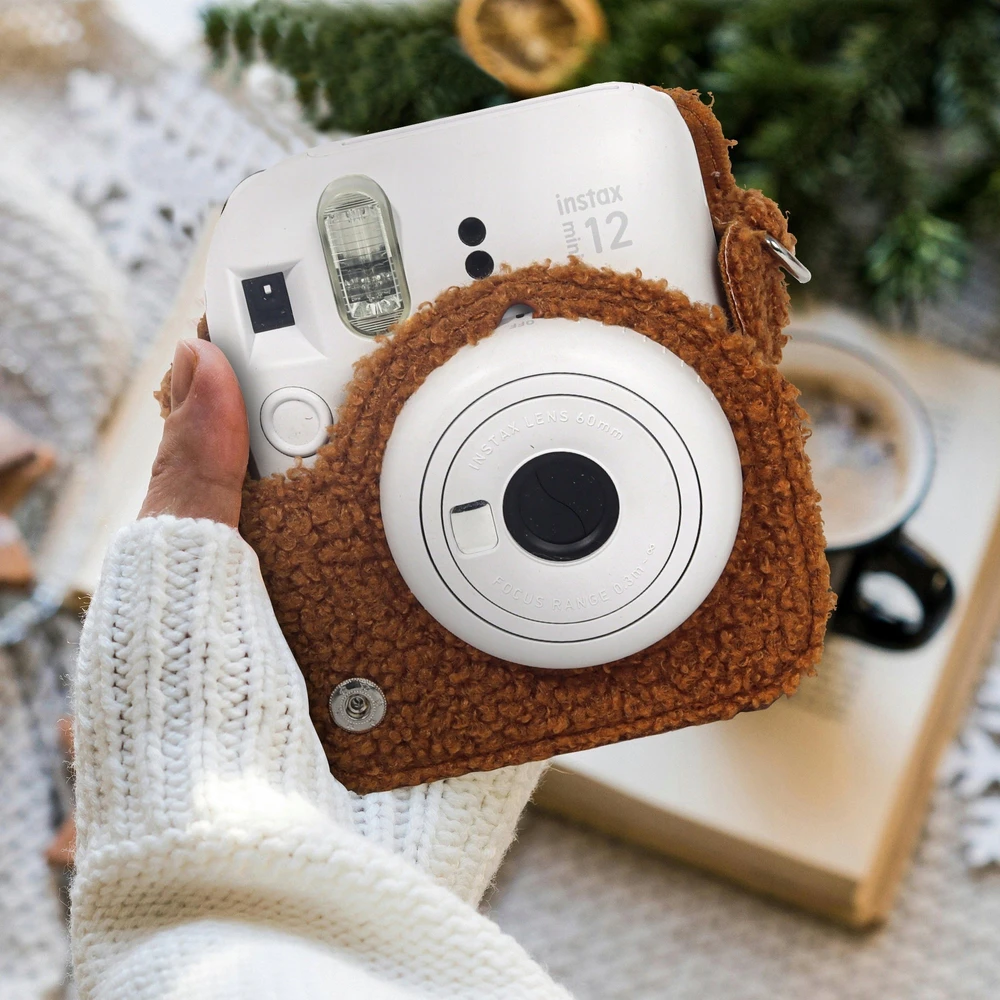 „LoveInstant“ dėklas, skirtas „Fujifilm Fuji Instax Mini 12“ / pliušinis šuo / rudas