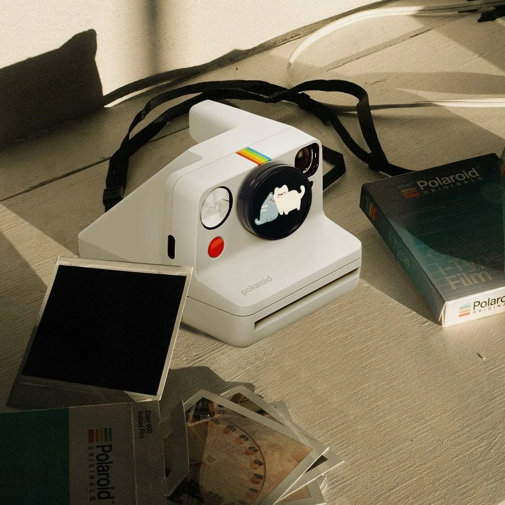 LoveInstant Dekoratyvinis lipdukas 3 m ant fotoaparato dangtelio Polaroid Now Now+ / Katės - Juoda