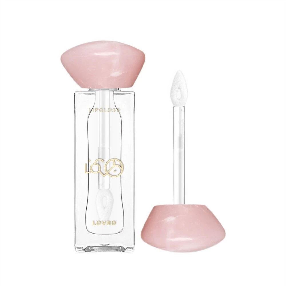 Lovro Bloomlight Lūpų blizgesys optiškai didinantis lūpas su vėsinančiu efektu 01 Pure Shine 5.5g