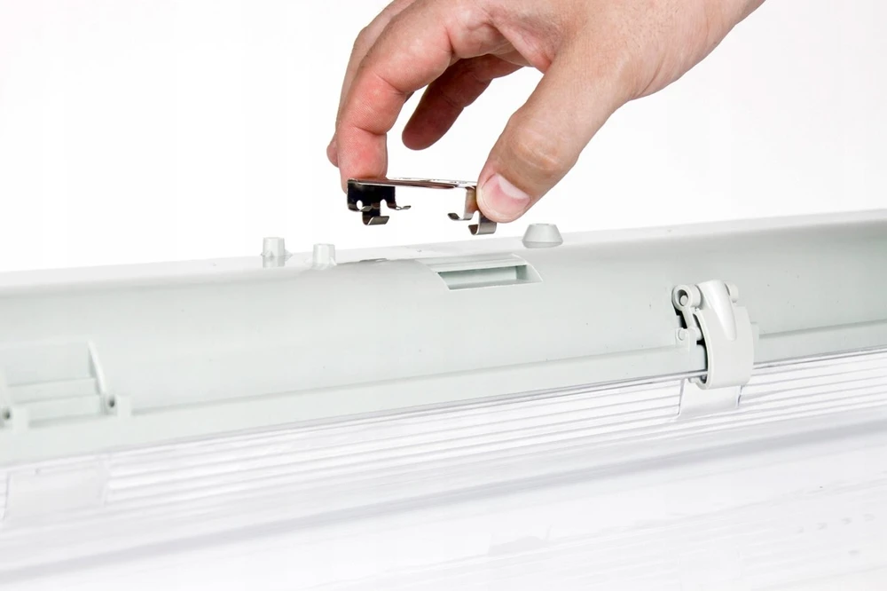 Loyal Lighting Šviestuvas IP65 LL 120cm + 2 x Vamzdis 120cm 6,5K LY-T8-12-65