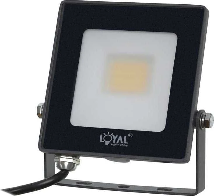 „Loyal Lighting“ lauko LED prožektorius 2800lm LUMILEDS IP65 4K