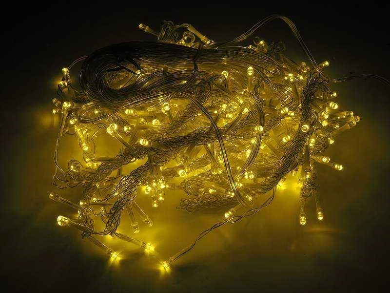 Moon in the room MOON Šviesos užuolaida 240 LED, 2×3 m, 8 funkcijos, 230 V, valdoma nuotoliniu būdu, šiltai balta šviesa
