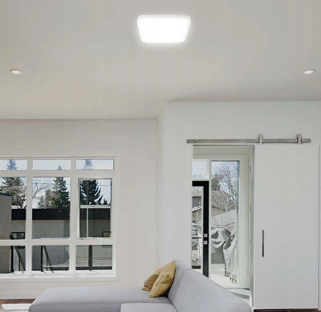 Sieninis šviestuvas V-tac 18W LED paviršinis šviestuvas, kvadratinis, baltas, 3000K, IP44