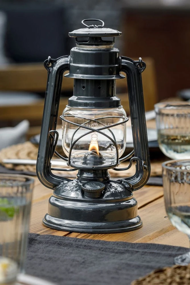 Žibalinė lempa Feuerhand Hurricane: Spalva - Anthracite Gray