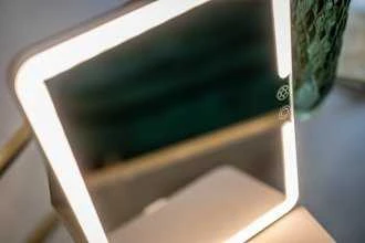 Makiažo veidrodis su LED apšvietimu Humanas HS-ML02 (Rožinis)