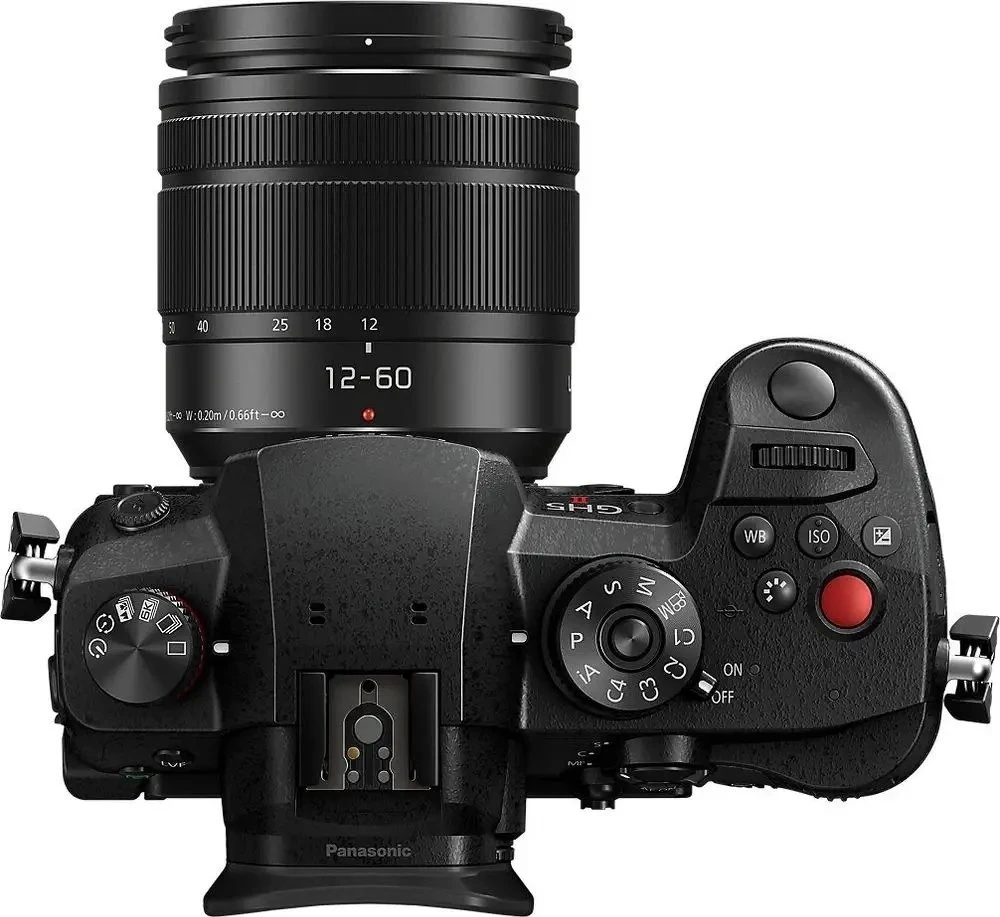 Panasonic Lumix G GH5 II (DC-GH5M2M) + Panasonic LUMIX G Vario 12-60mm f/3.5-5.6 Asph. Power OIS (H-FS12060) (Juodas)