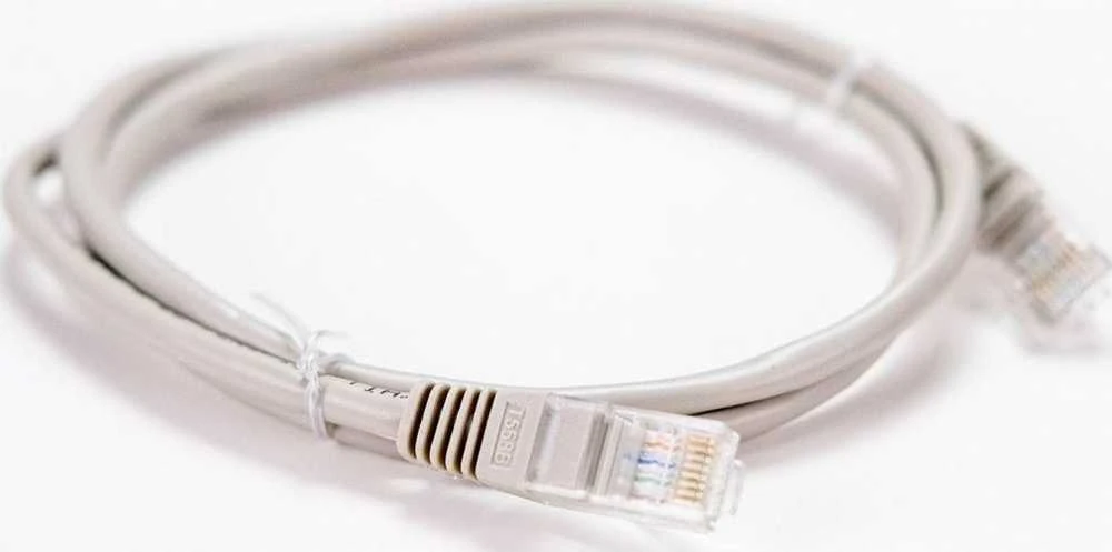 LYNX pataisomasis kabelis Cat5E, UTP - 1,5m, pilkas