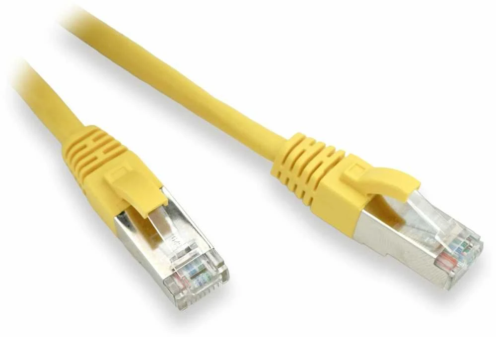 LYNX FTP jungiamasis kabelis Cat5e PVC, CCA, 0,3 m, geltonas (pakuotėje 10 vnt.)