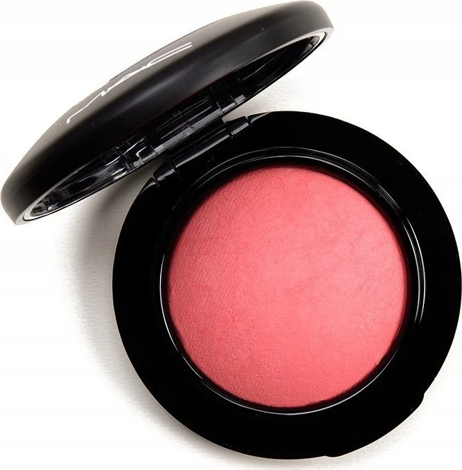 Skaistalai MAC Mineralize Blush | spalva: Hey Coral Hey, 3.2 g