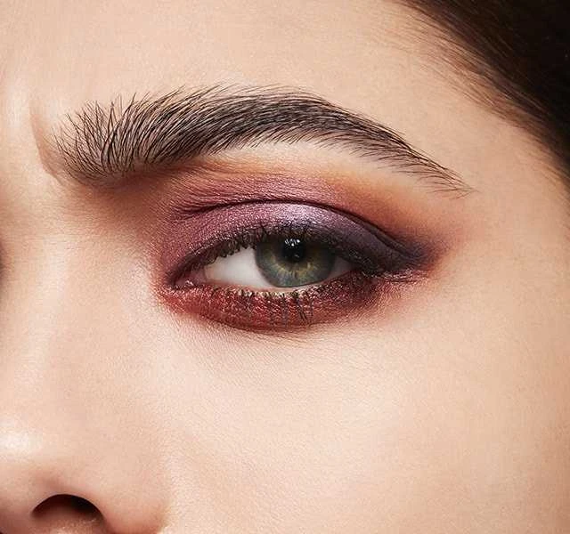 MAC Surprise Eyes Eyeshadow Palette Rich Violetinė 8.4 g