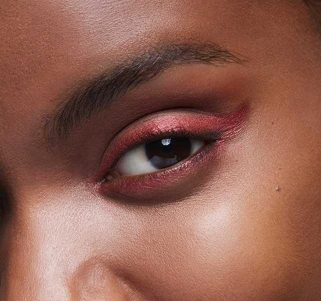 „MAC Surprise Eyes“ akių šešėlių paletė, šilta, 8,4 g