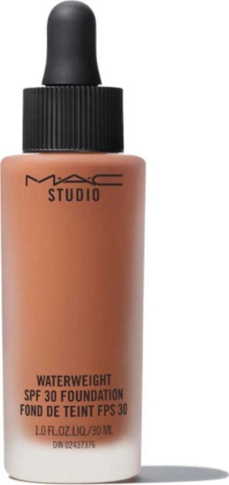 MAC Studio Waterweight ilgai išliekantis skystas makiažo pagrindas su vitaminu E NW50 SPF 30, 30 ml
