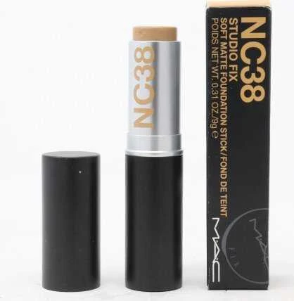 MAC Studio Fix makiažo pagrindo pieštukas NC38, 9 g