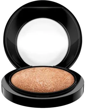 MAC Cosmetics Luxurious (Mineral Ize Skinfinish) 10 g, aukso indėlis