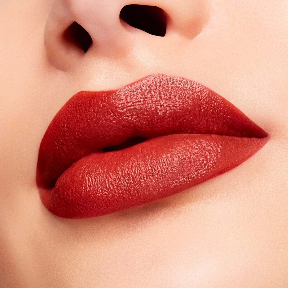 MAC Powder Kiss Velvet Blur Kreminis Lipstick 880 Rose Mary, 2 g