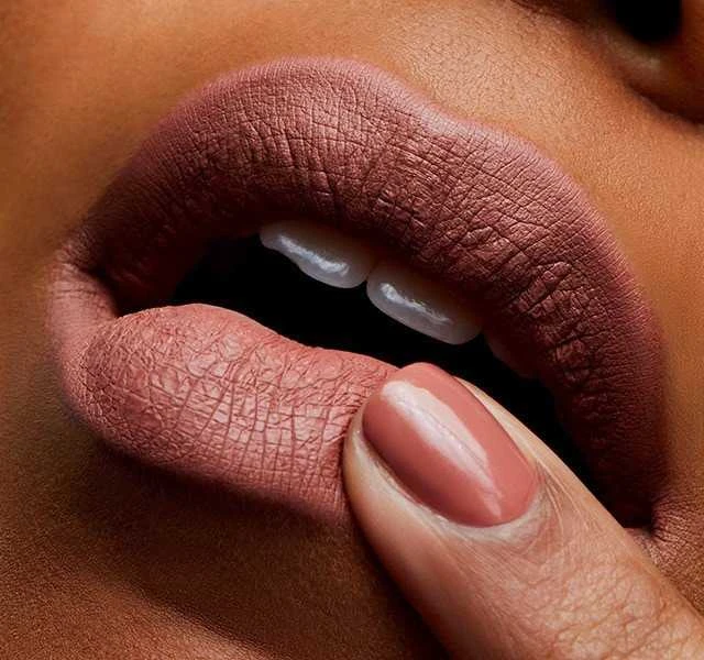 Mac Retro Matte Liquid lūpų dažai, 5 ml, Spalva: Burnt Spice