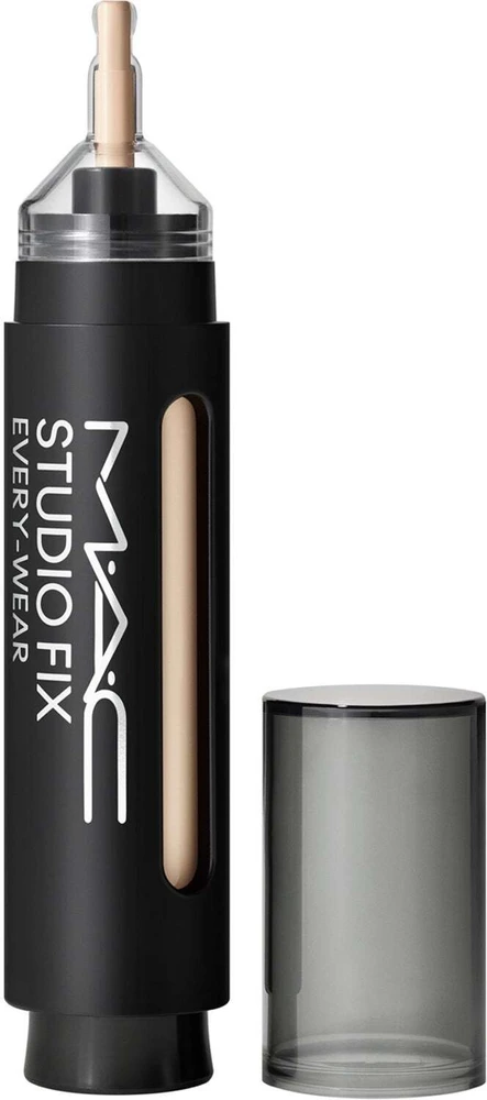 „MAC Studio Fix“ visiems dėvimams skirtas viso veido makiažo rašiklis