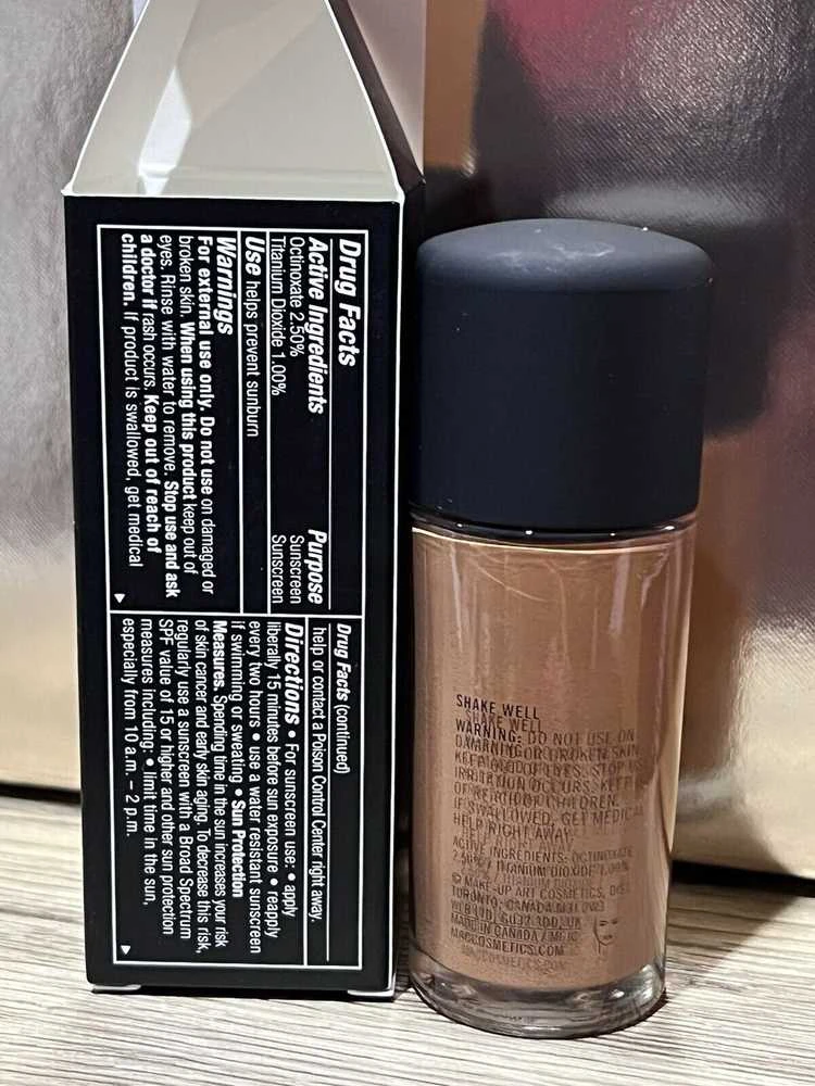 MAC Studio Fix Fluid Matte Finish skystasis makiažo pagrindas NC60 SPF 15, 30 ml