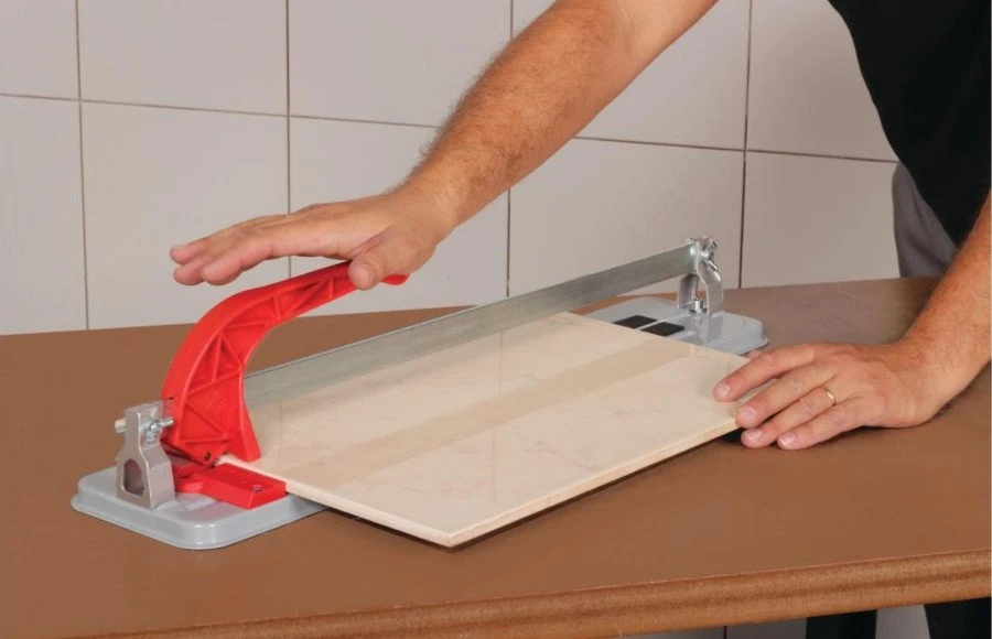 Rankinės plytelių pjovimo staklės Rubi BASIC 60