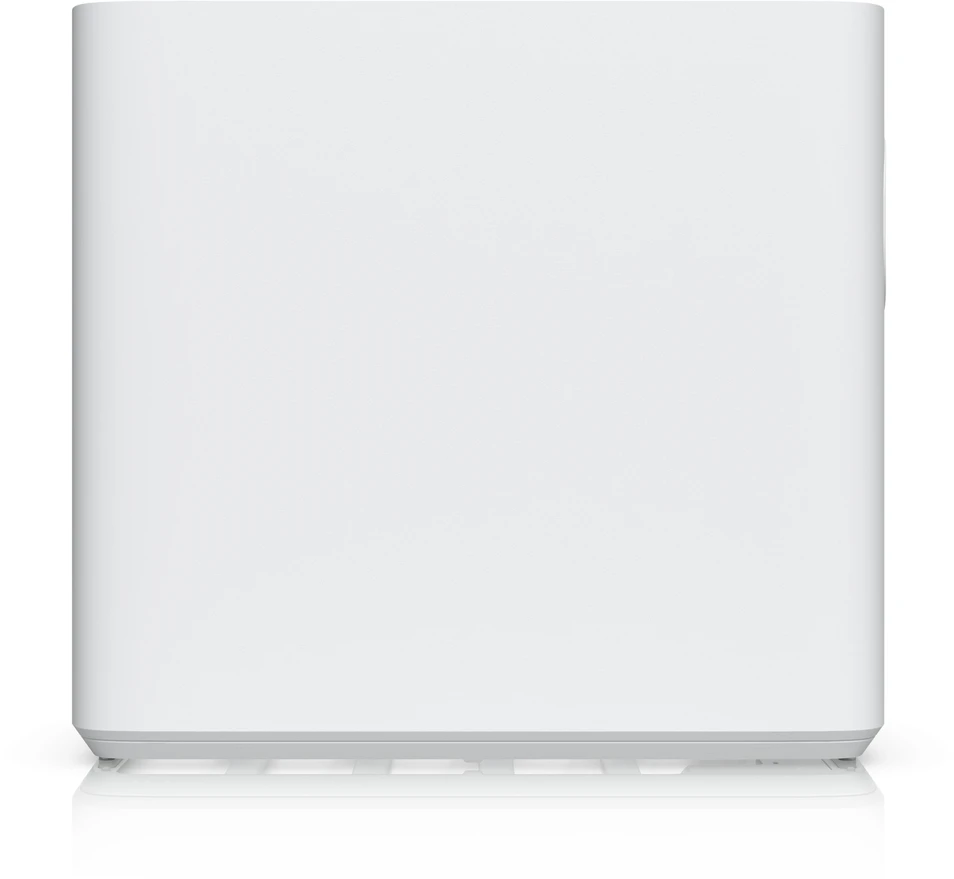 Serveris Macierz diskkowa Ubiquiti UNAS 4 NAS Desktop Cortex-A Cortex-A57 4 GB Baltas (UNAS-4-W)