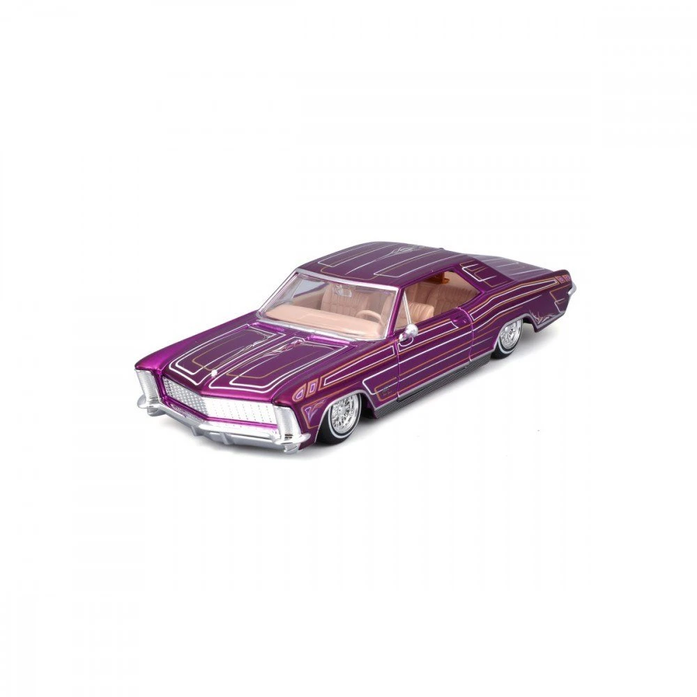 Maisto 1965 m. „Buick Riviera“ kompozitinis modelis 1/26