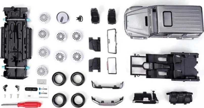 MAISTO DIE CAST 1:25 Surenkamas metalinio automobilio rinkinys 35pcs. Mercedes Benz G-Class 2019, 39536