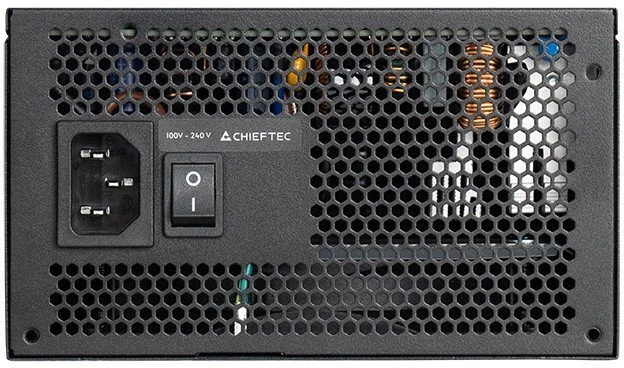 Chieftec VITA SM3 650W, kompiuterio maitinimo šaltinis - juodas, 1x 12 kontaktų didelės galios GPU, 2x PCIe, laidų valdymas, 650 vatų