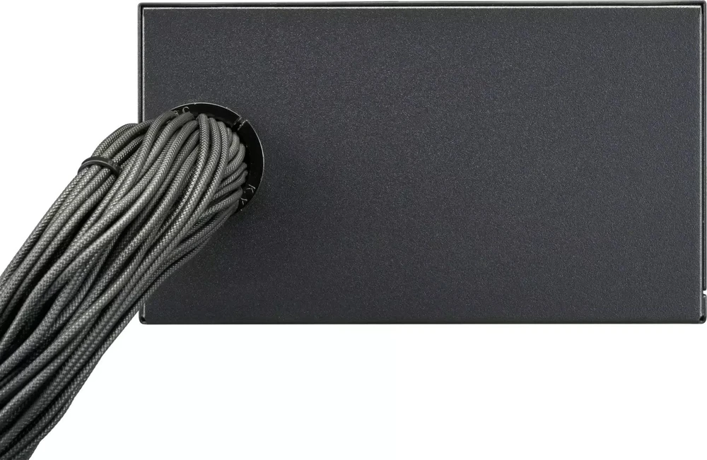 „Carruzzo Cooler Master MWE Gold V3 ATX 3.1“ nemoduliniai ankstyvųjų blokų korpusai, 550 W, 24 kontaktų, ATX, Juoda